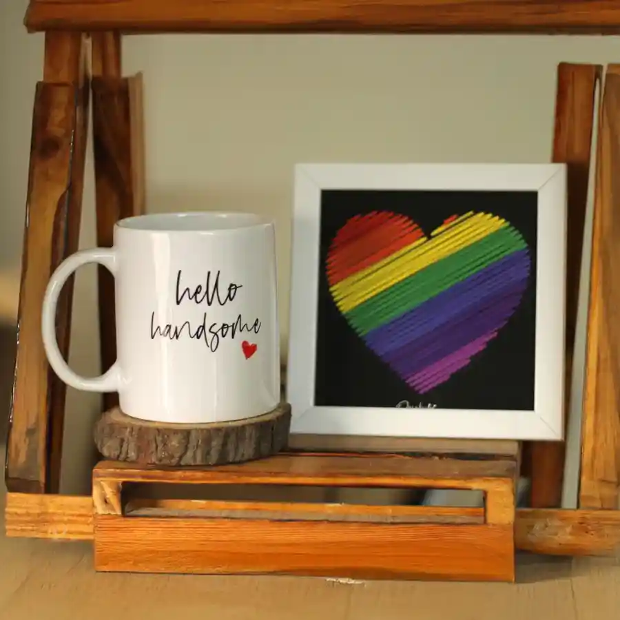 Love N Memories Gift Box featuring a ceramic mug, wall frame, and love notes.