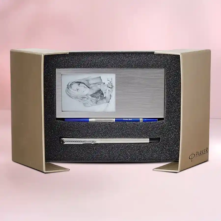 Fabulous Parker Vector Stainless Steel Roller Ball Pen with a photo frame for gifting to colleagues and bosses.