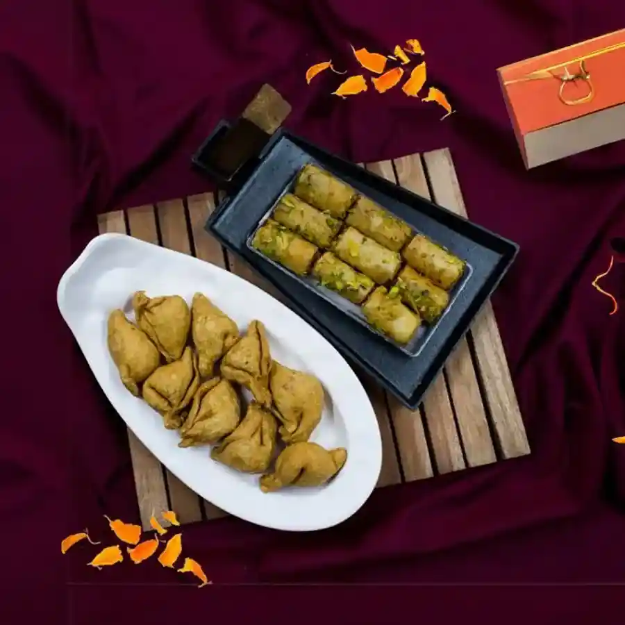 Yummy Roll Baklava and Haldiram Mini Samosas gift box, perfect for sharing and celebrating special moments.
