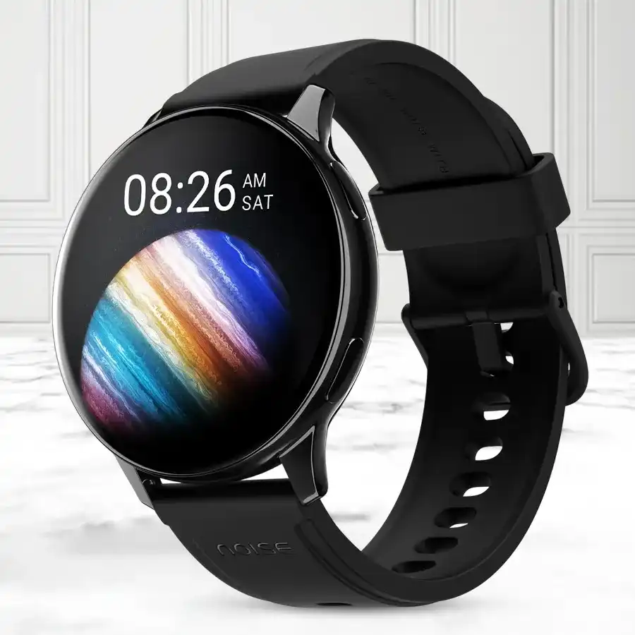 Noise Vortex Plus Smartwatch in Jet Black with AMOLED display and Bluetooth calling features.