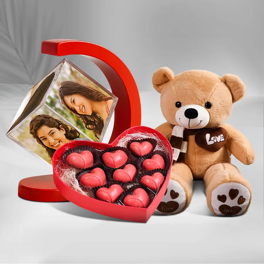 Personalized photo revolving stand featuring a favorite photo, a 24 cm love teddy, and heart-shaped chocolates.