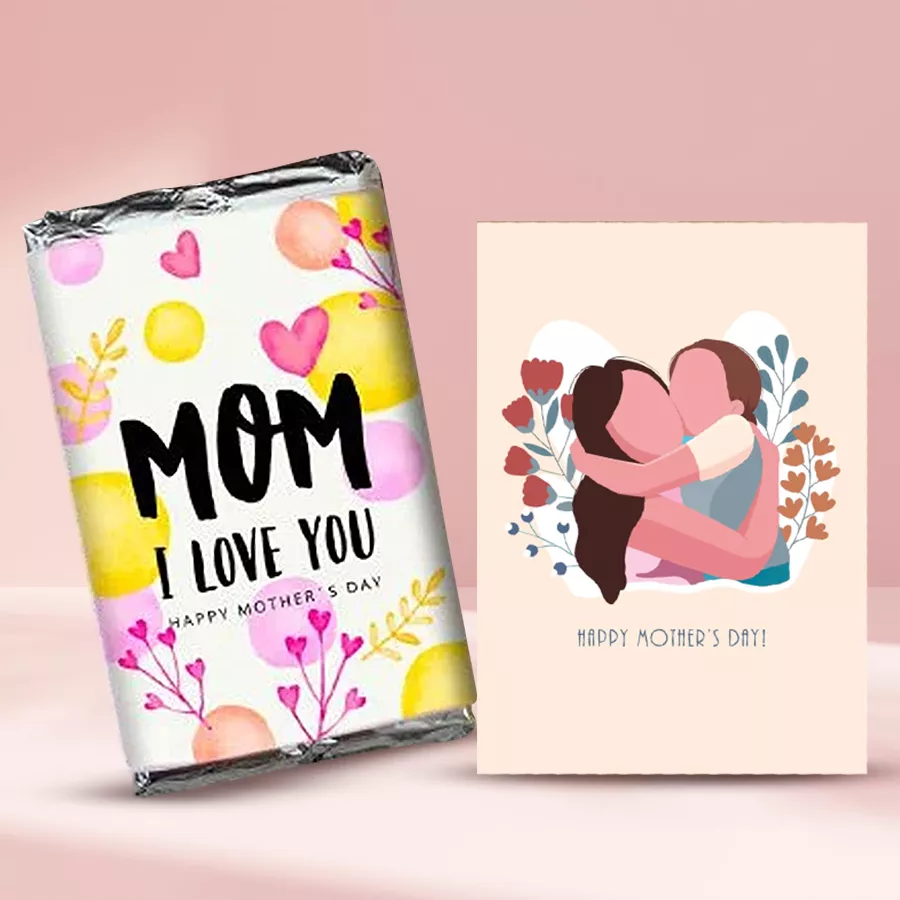 Personalized Nestle KitKat with a photo and a Mother's Day card together.