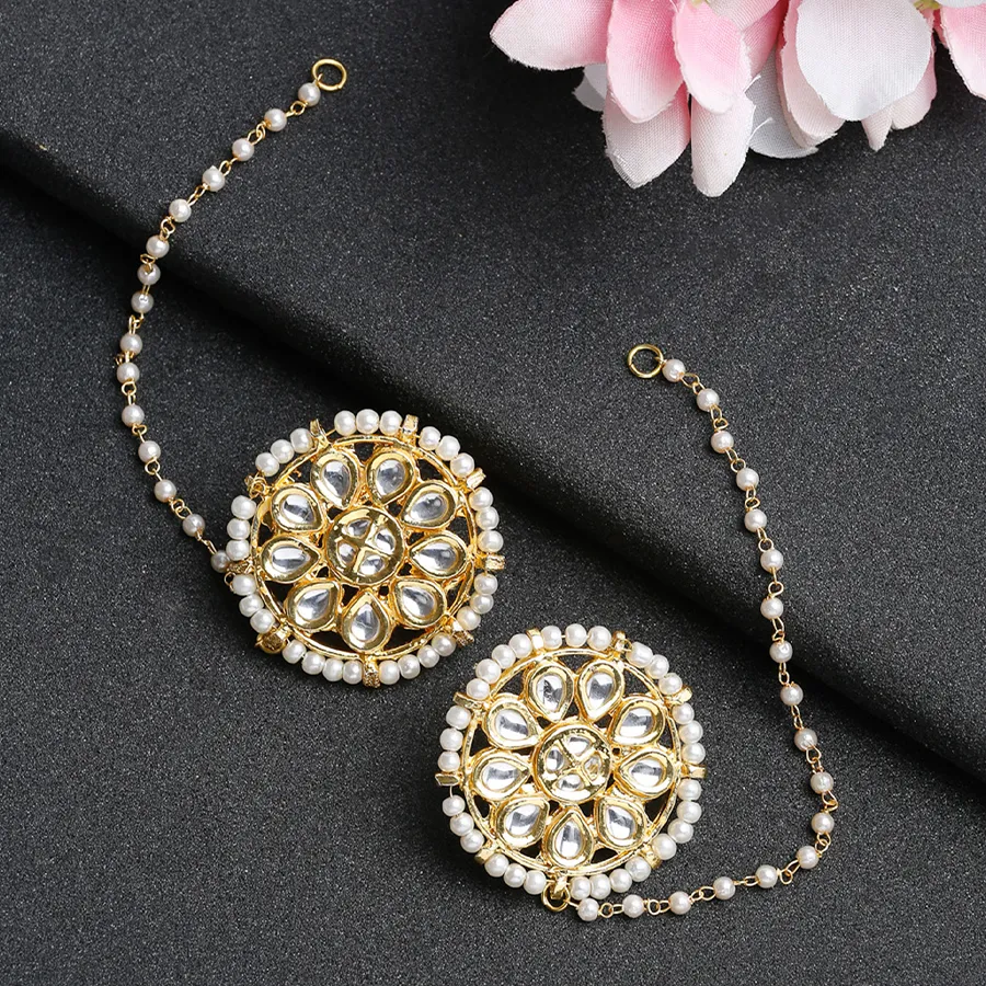 Elegant Kundan Studs Sparkle