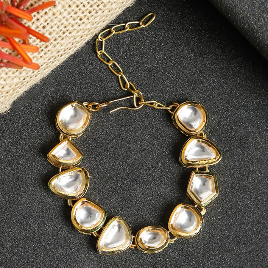 Divine Kundan Bracelet