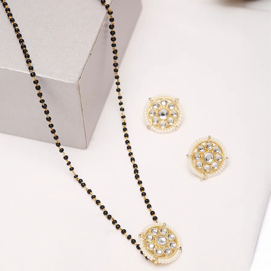 Luxe Kundan Jewelry Adornments