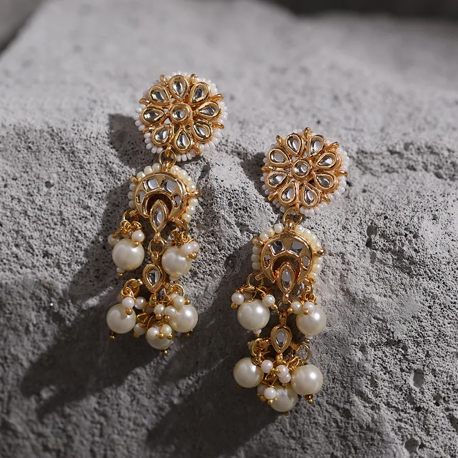 Chic Kundan Earrings Gift
