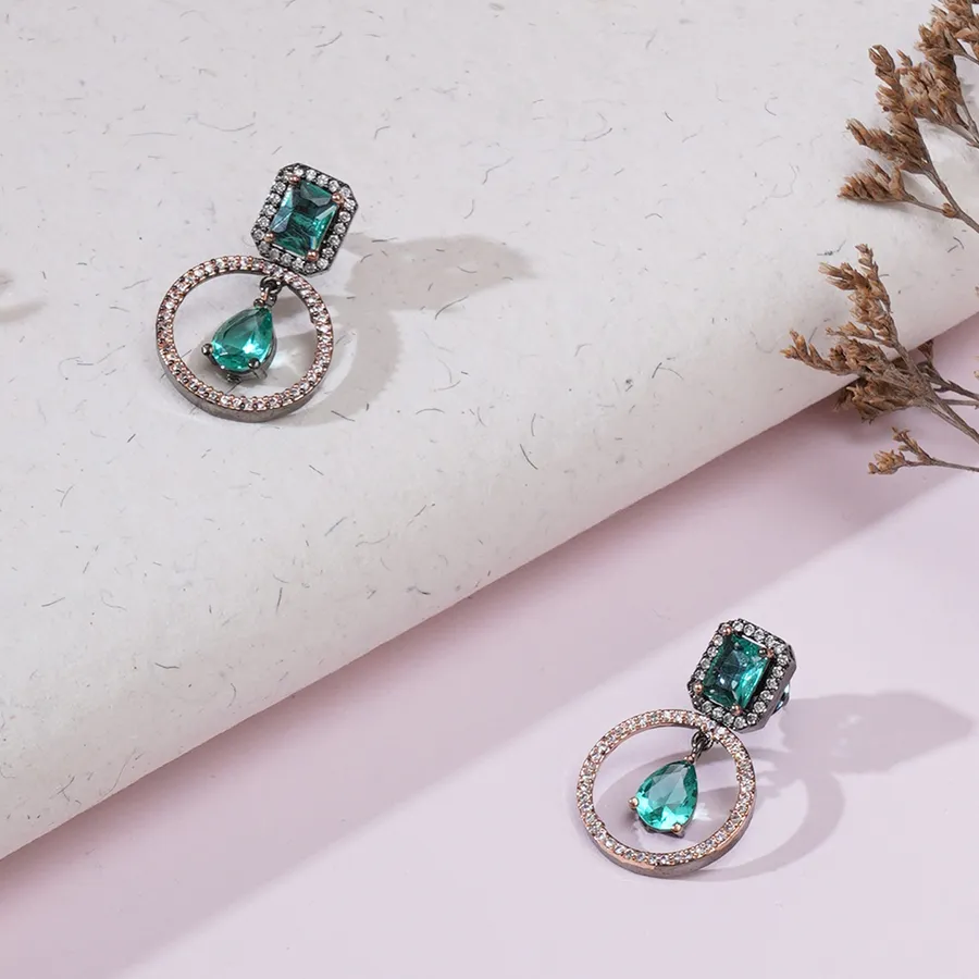 Classic Green Chic Earrings