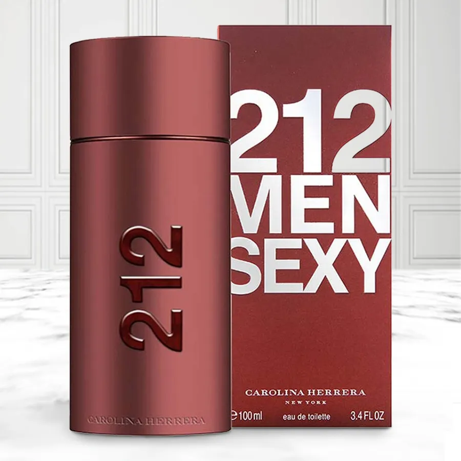 Carolina Herrera 212 Sexy Men Eau de Toilette for Her in a 50 ml bottle, featuring notes of mandarin and ginger.
