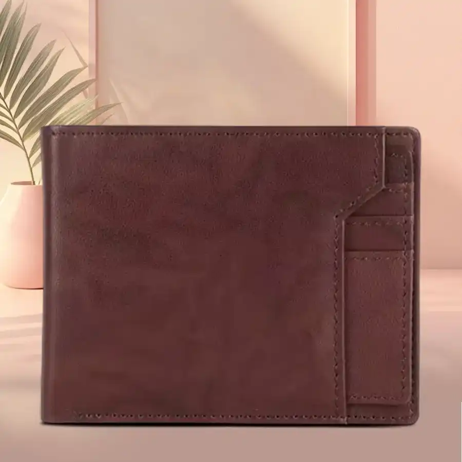 Elegant RFID protected leather wallet for men in brown antique.
