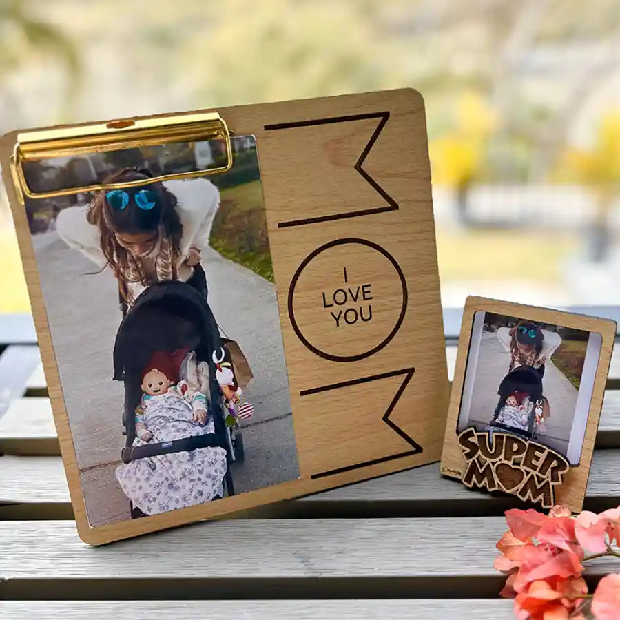 Personalized pinewood frames honoring super moms, perfect for cherished family photos.