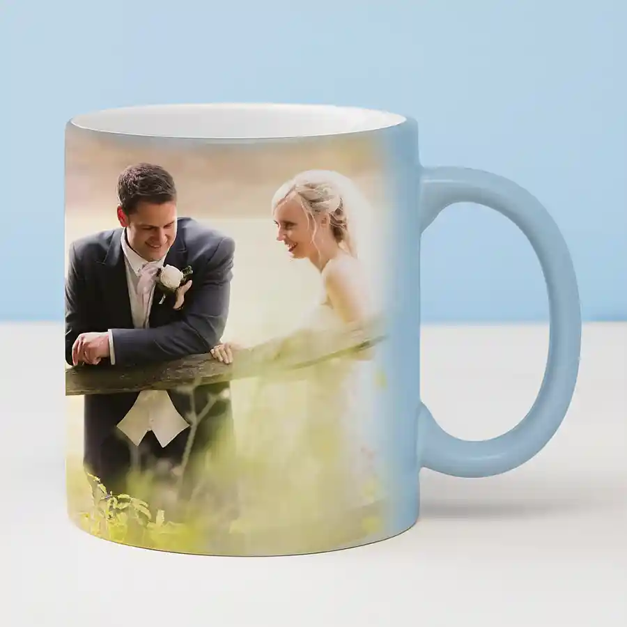 Customized couple’s mugs featuring personalized designs for special moments.