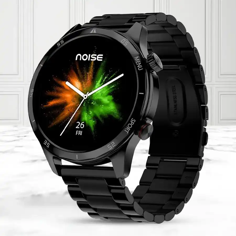 Noise Mettalix Smartwatch in Elite Black with stainless steel finish and metallic strap.