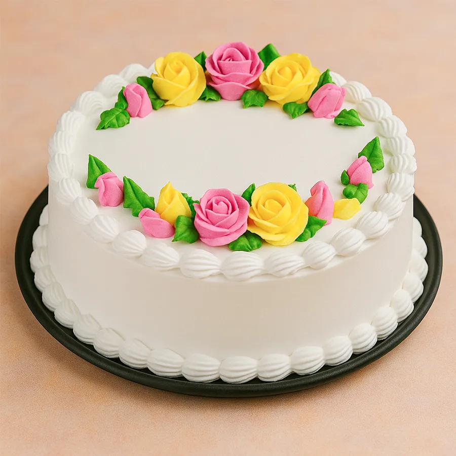 Velvety Eggless Vanilla Treat cake, weighing 500 grams, perfect for celebrations.