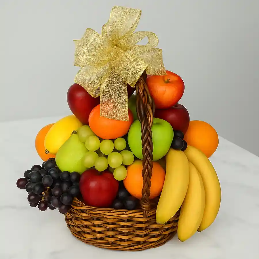 Luxurious 3 kg fruit basket featuring a variety of premium fruits, perfect for gifting to loved ones.