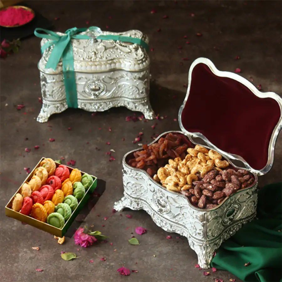 Yummy Assorted Chandrakala Combo in Silver Tuori with flavored dry fruits and Holi Greetings Card