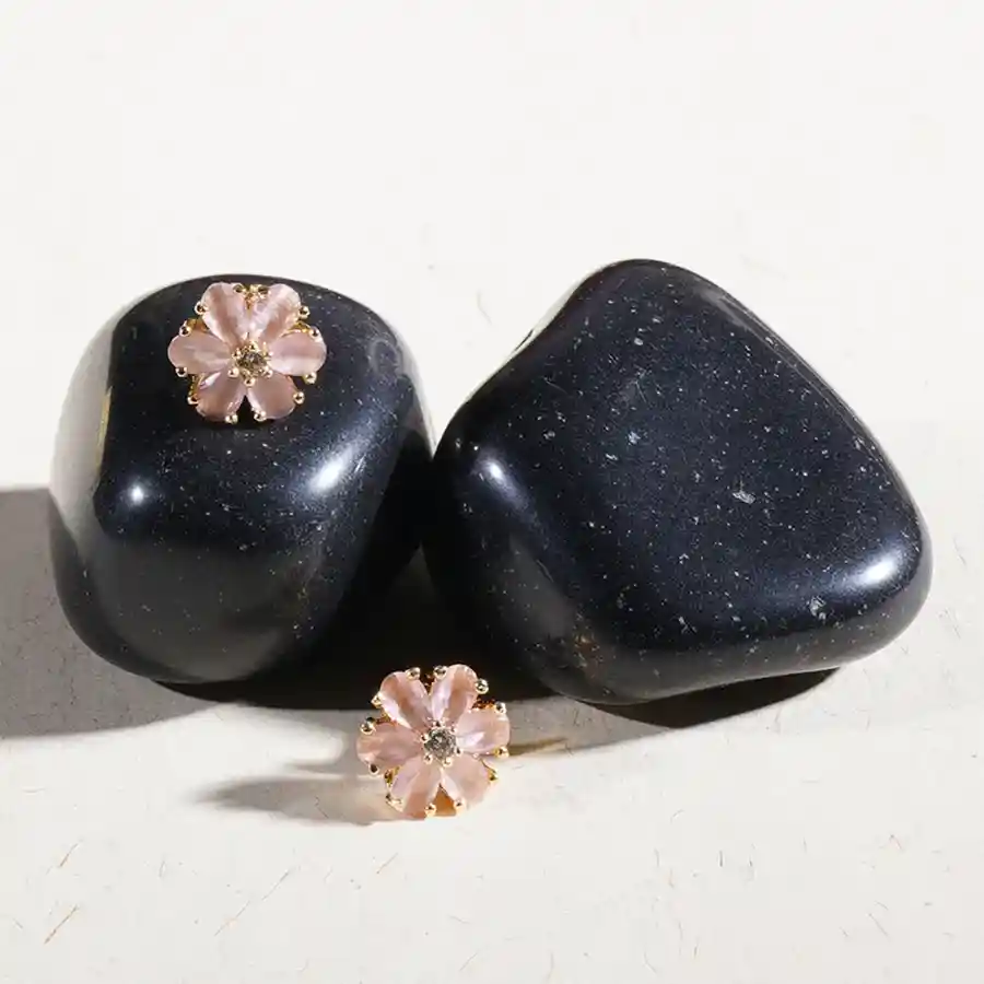 Charming Peach Floral Studs