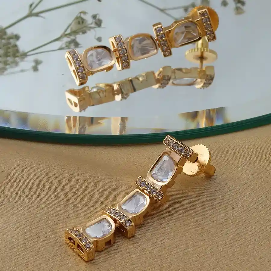 Chic Kundan Studded Earrings