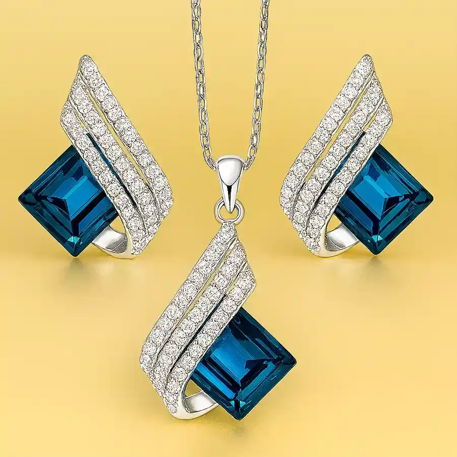 Marvellous Crystal Jewellery Set