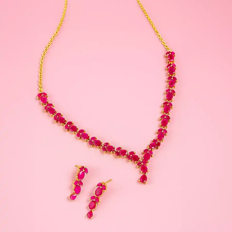 Glamorous Ruby Necklace N Earrings Set