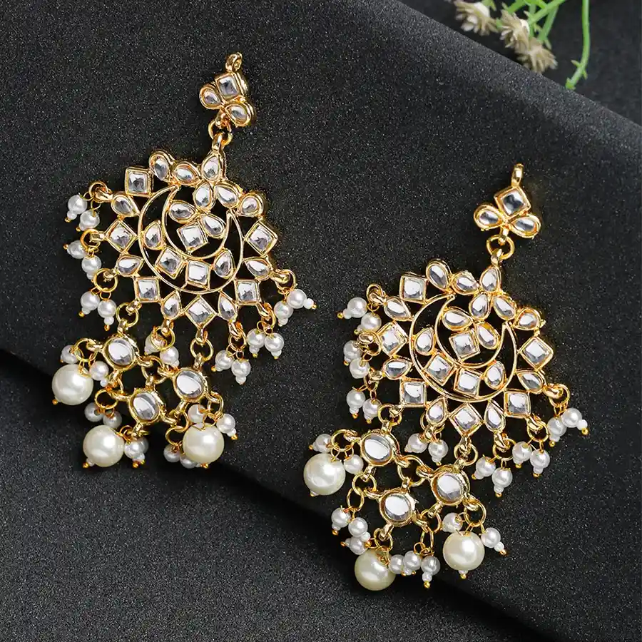 Chic Kundan Pearl Earrings