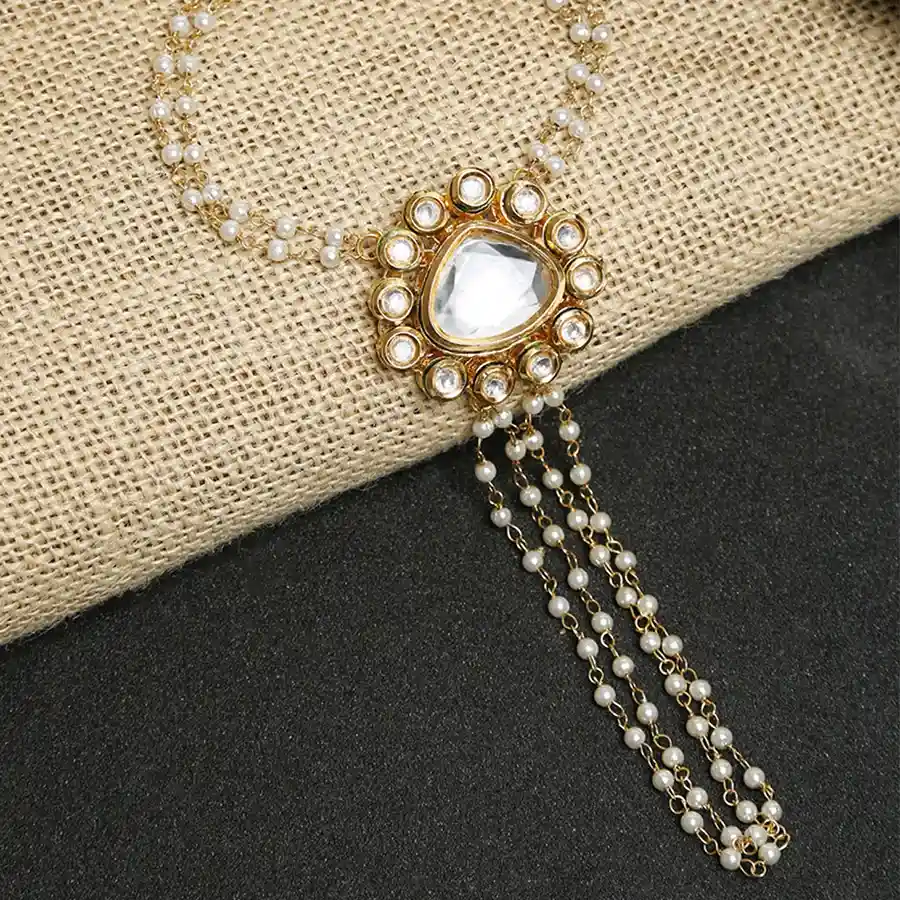 Classic Kundan Bracelet Elegance