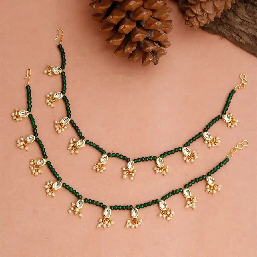 Luxe Green Beads Kundan Anklets