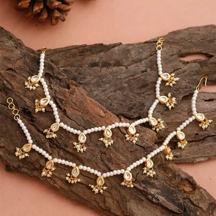 Chic White Kundan Bead Anklets Duo