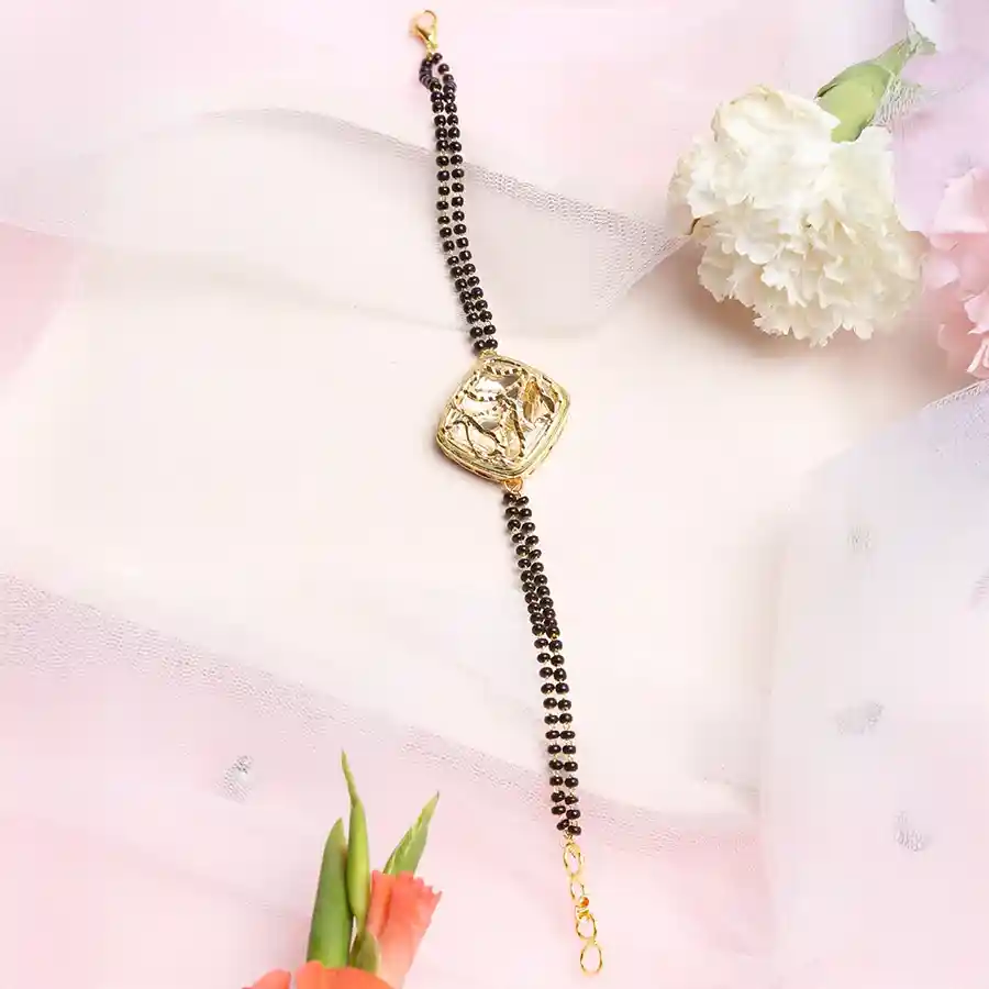 Timeless Kundan Beauty