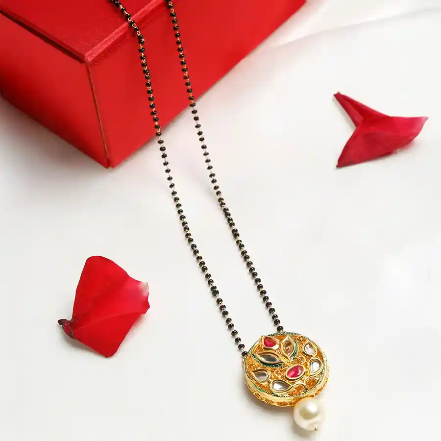 Classic Kundan Mangalsutra