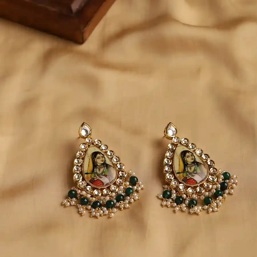 Chic Kundan Statement Earrings