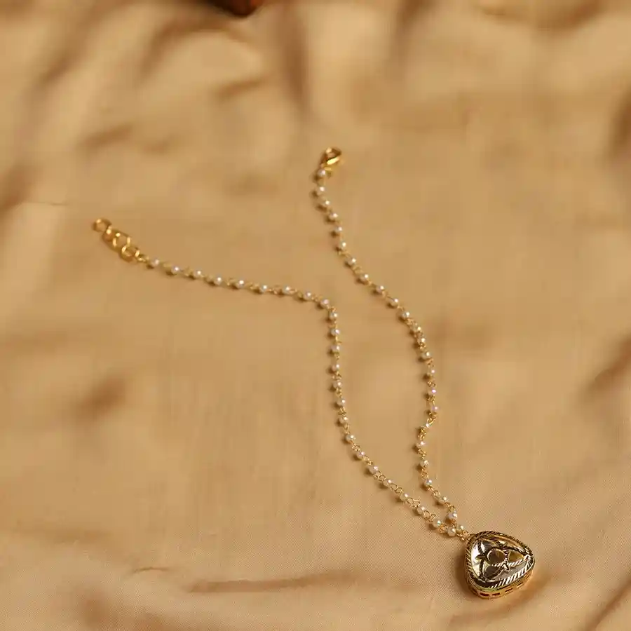 Traditional Kundan Beauty