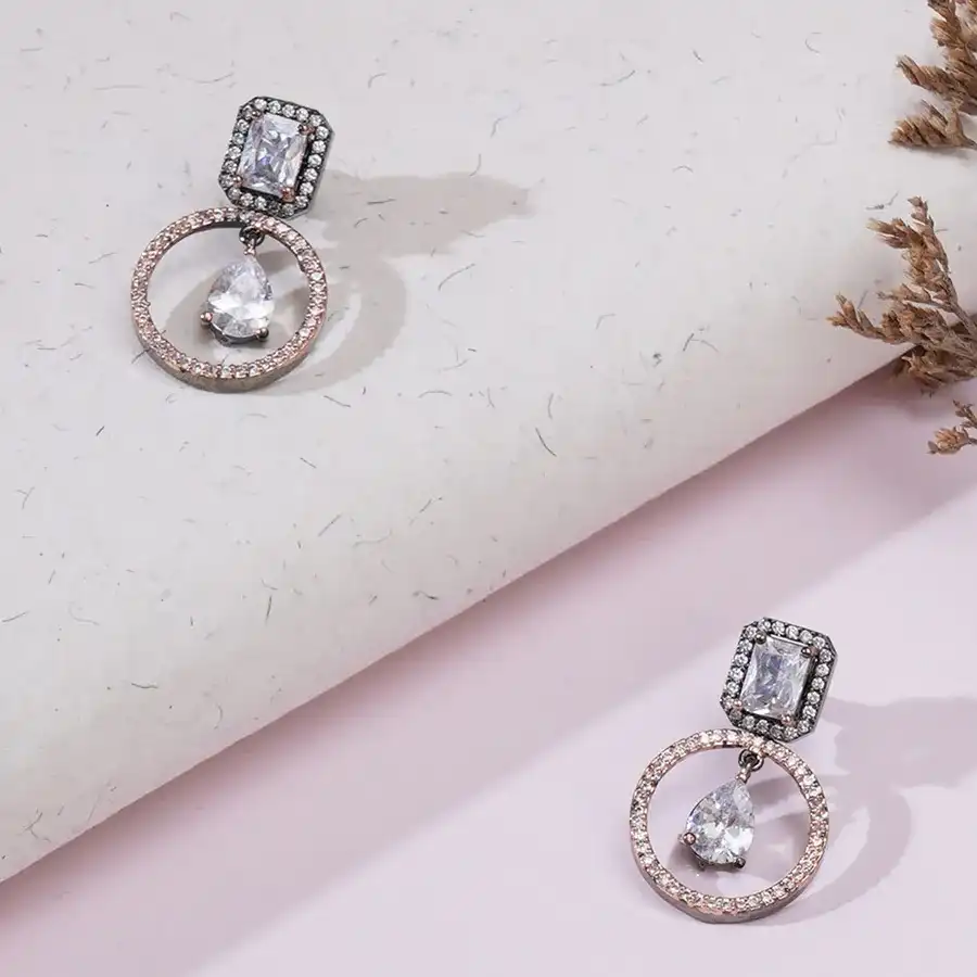 Soft Glow Rose Gold Earrings