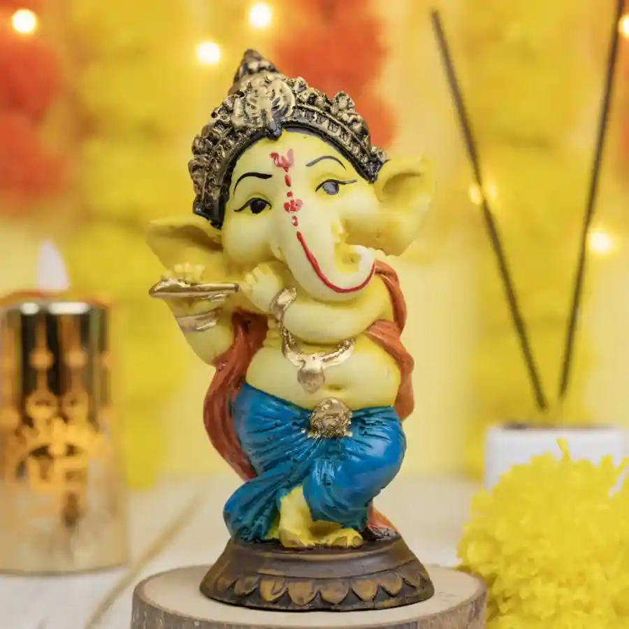Elegant Ganesha Playing Bansuri Showpiece