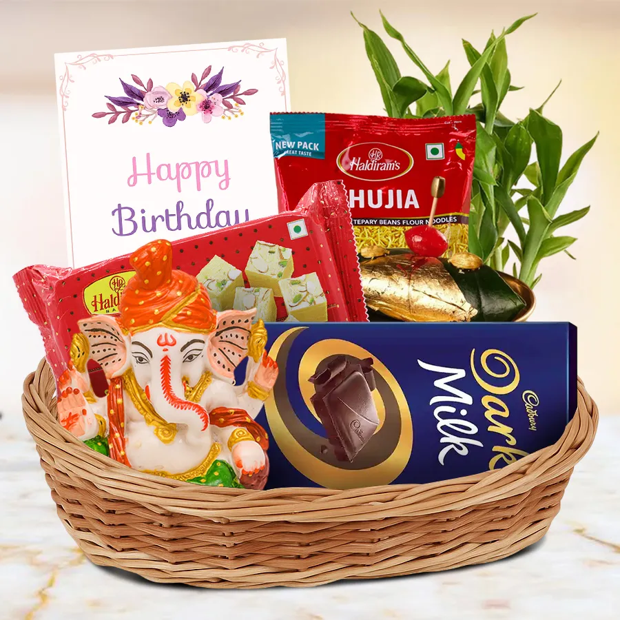 Remarkable Birthday Gift Hamper for Him