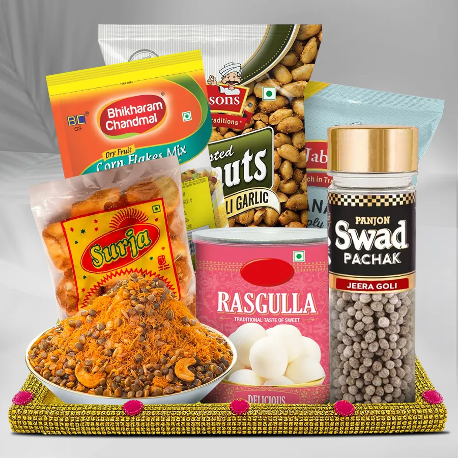 Amazing Snacks N Sweets Hamper