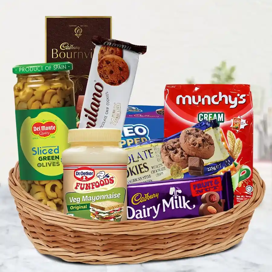 Delectable Gourmet Gift Hamper