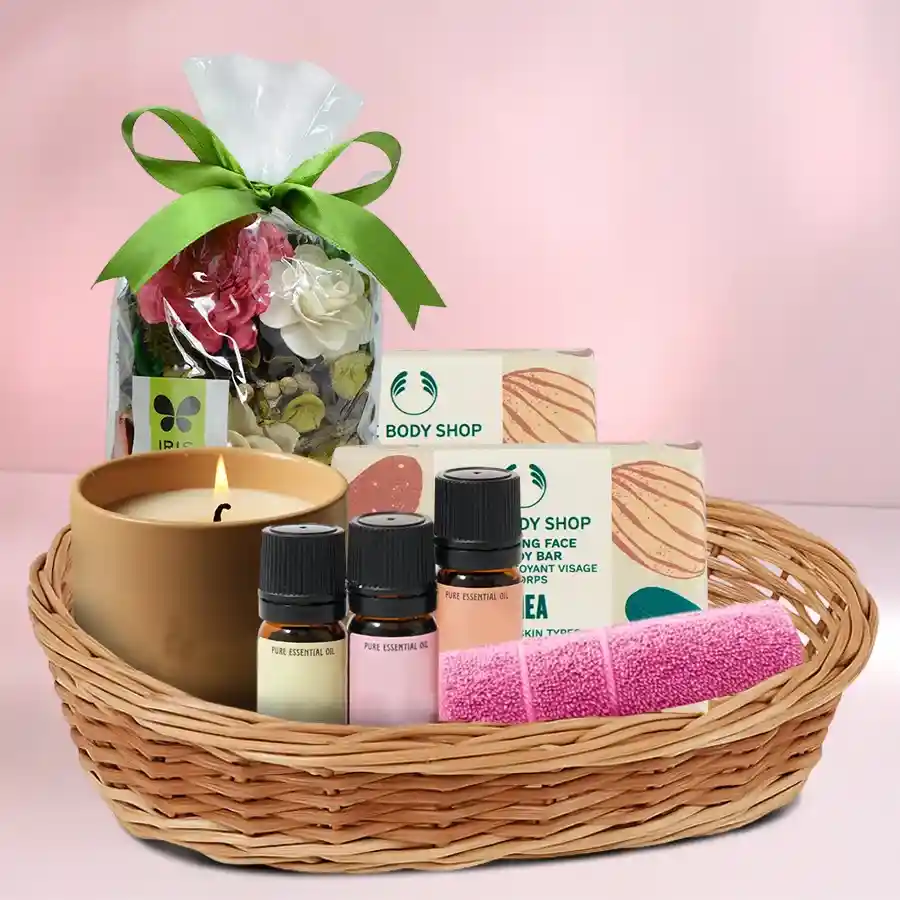 Mesmerizing Aroma Anniversary Gifts Basket