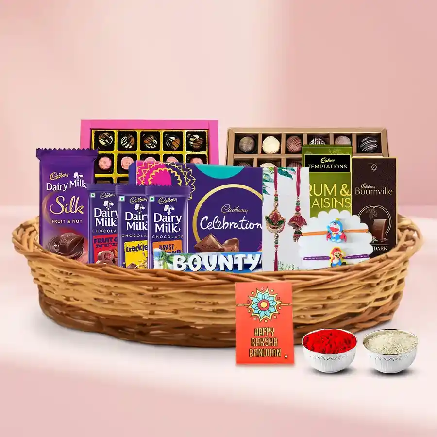 Raksha Bandhan Gifts with Family Set Rakhi