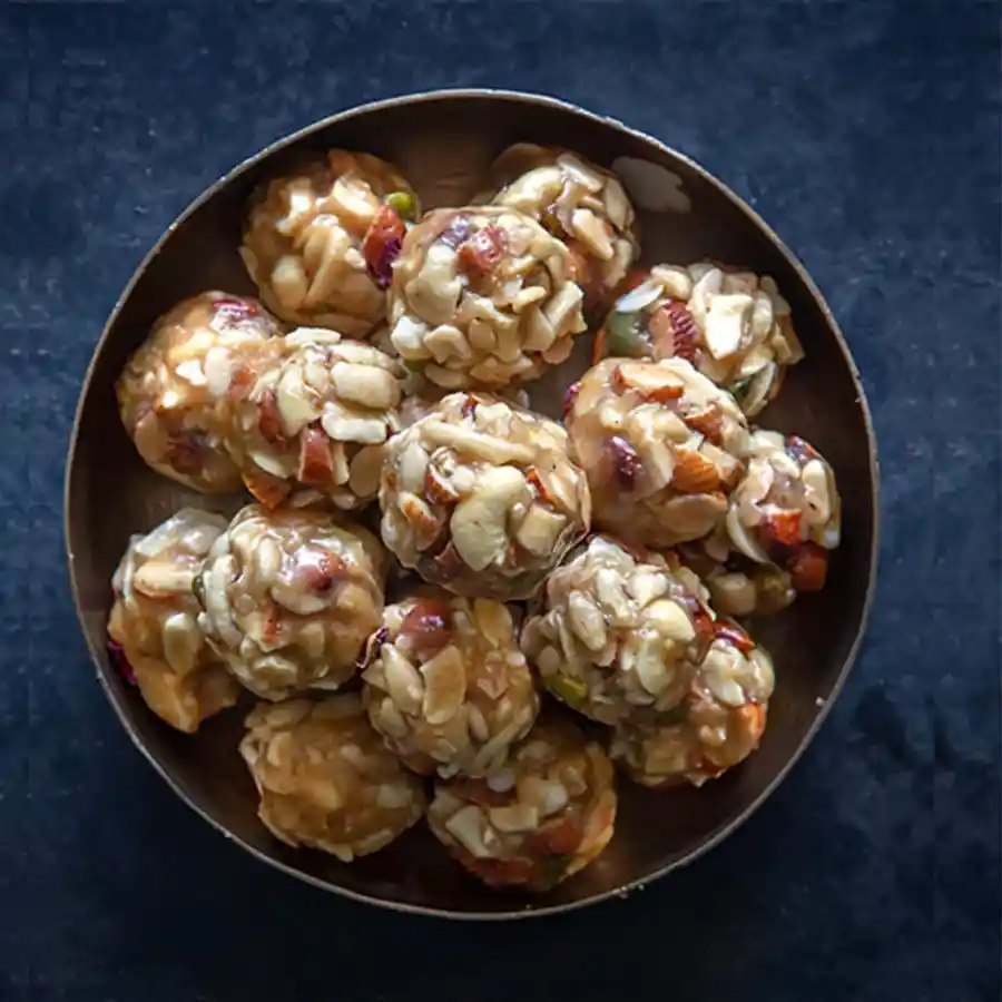 Enjoyable Kesar Dry Fruit Ladoo Box