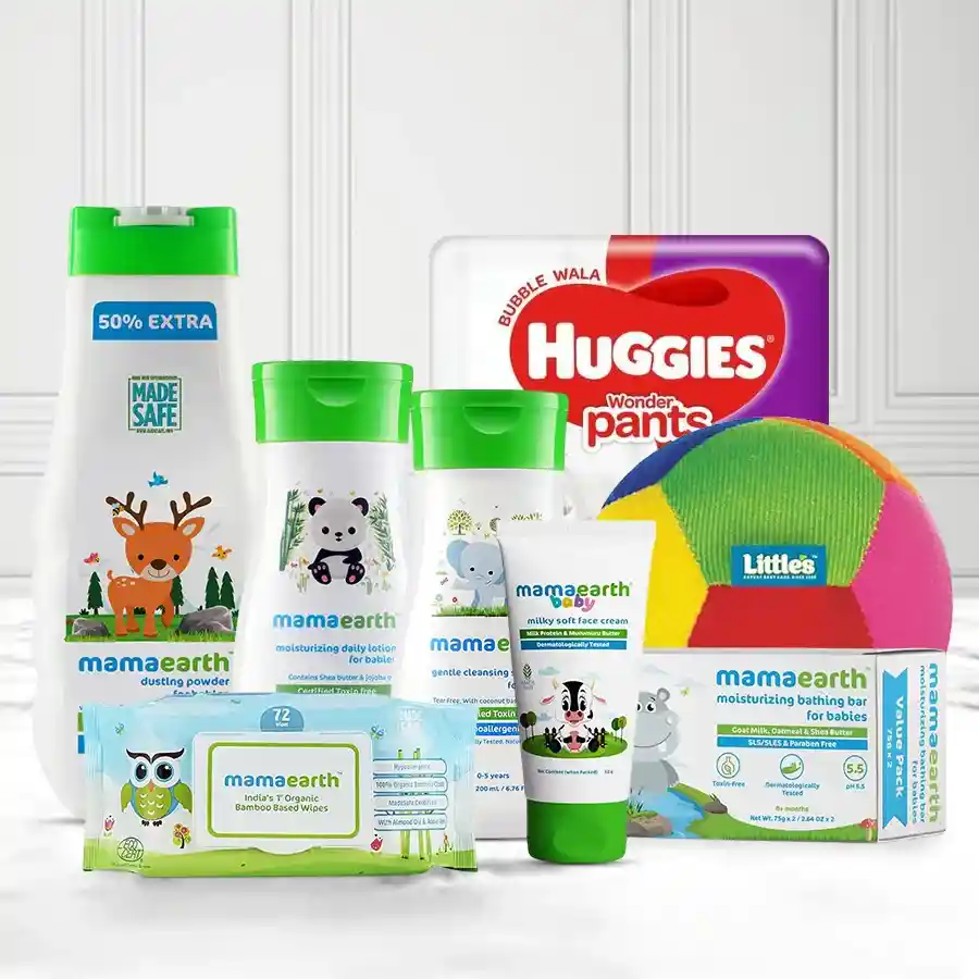 Delightful Newborn Baby Gift Set featuring soft baby toys, organic baby care products, and essentials for new parents.