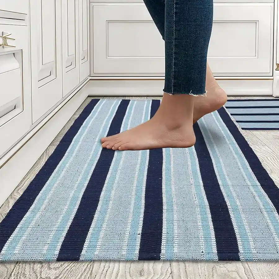 Eco-Friendly Cotton and Polyester Yoga Mat in blue, 55 x 150 cm, anti-skid and handmade for a sustainable yoga experience.