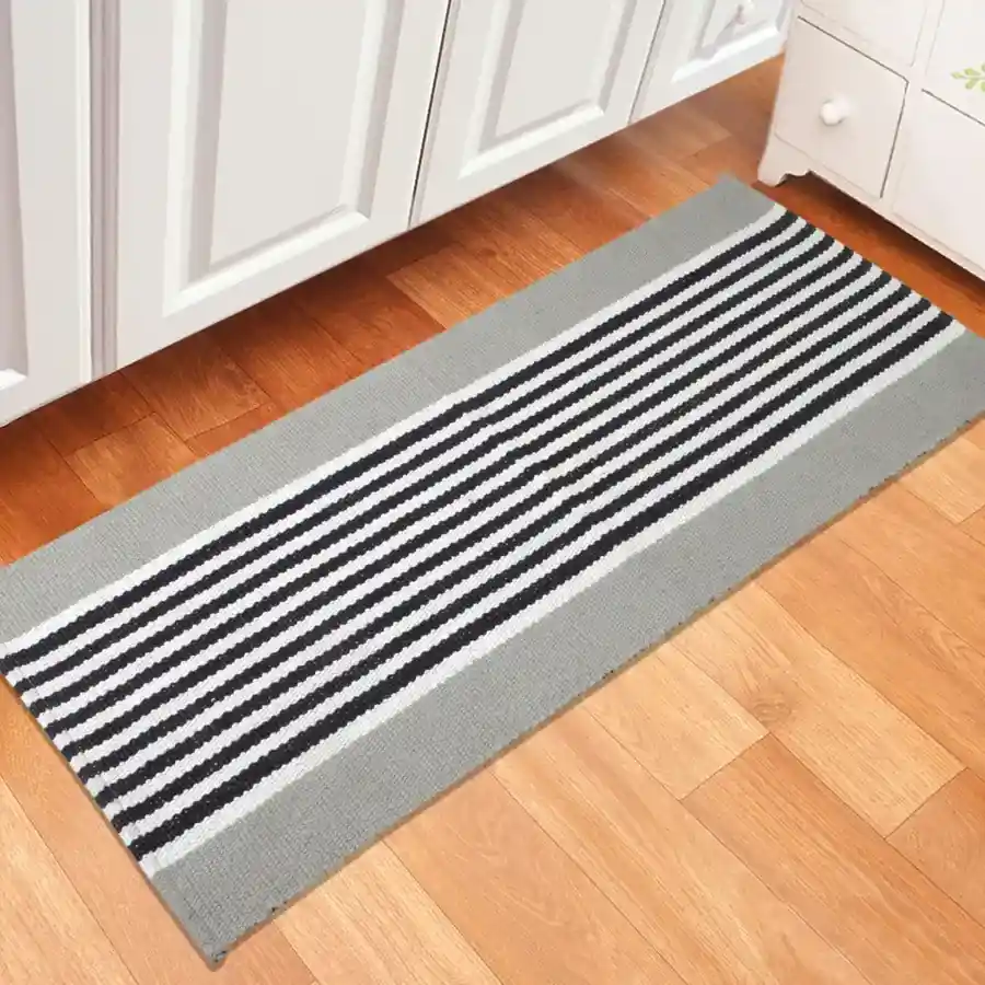 Charming Grey Striped Runner, 45x120 cm cotton home decor piece.