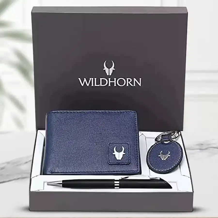 WildHorn Mens Leather Wallet with Keychain and Pen Set in black, featuring RFID protection and premium leather craftsmanship.