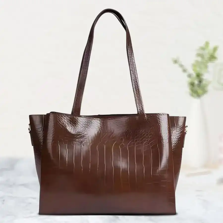 Gorgeous 3 Strip Design Shoulder Bag for Women